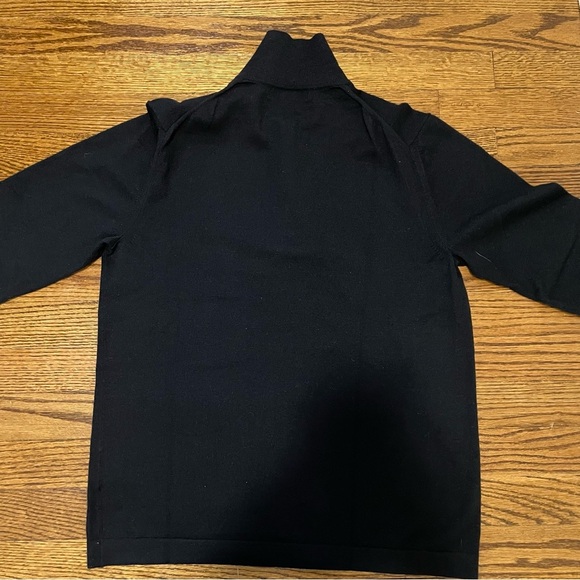 Banana Republic Men's Brown V Neck Italian Merino Wool Sweater - Picture 5 of 6